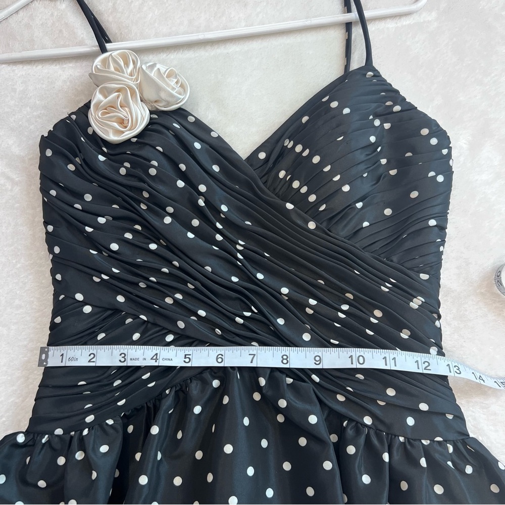 Hailey Logan by Adrianna Papell Black and Cream Polka Dot Mini Dress Size 3/4 - Picture 5 of 6